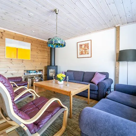 Three-bedroom Holiday Villa Tjorhom